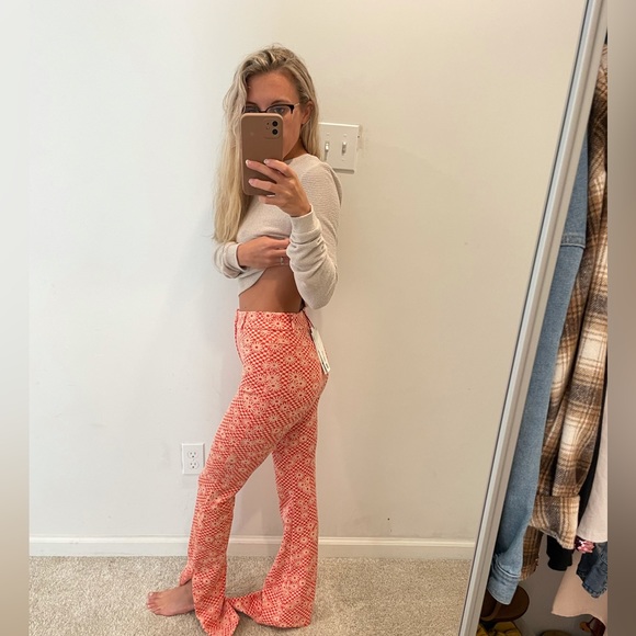 Zara Floral Groovy Flare Leggings - Picture 2 of 5